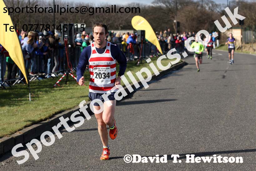 North Tyneside 10k Road Race, Whitley Bay. Photo: David T. Hewitson/Sports for All Pics